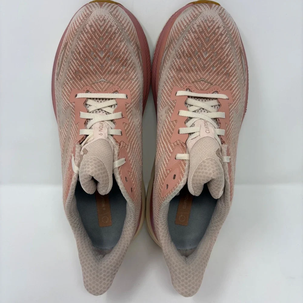 Hoka Clifton 9 Women's Size 10 Sandstone Cream Running Shoes (1127896 SNC)